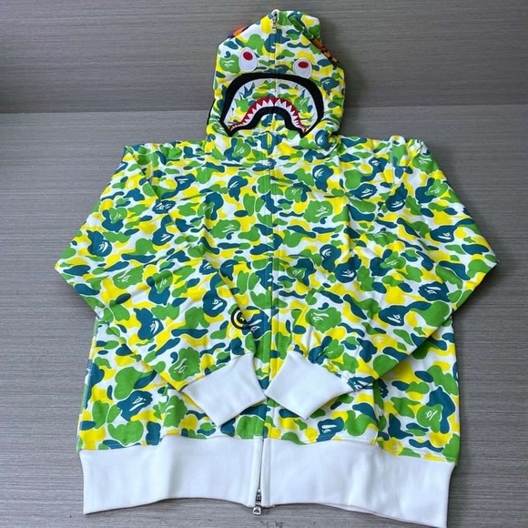 Bathing Ape hoodie for sale - Picture 2 of 5